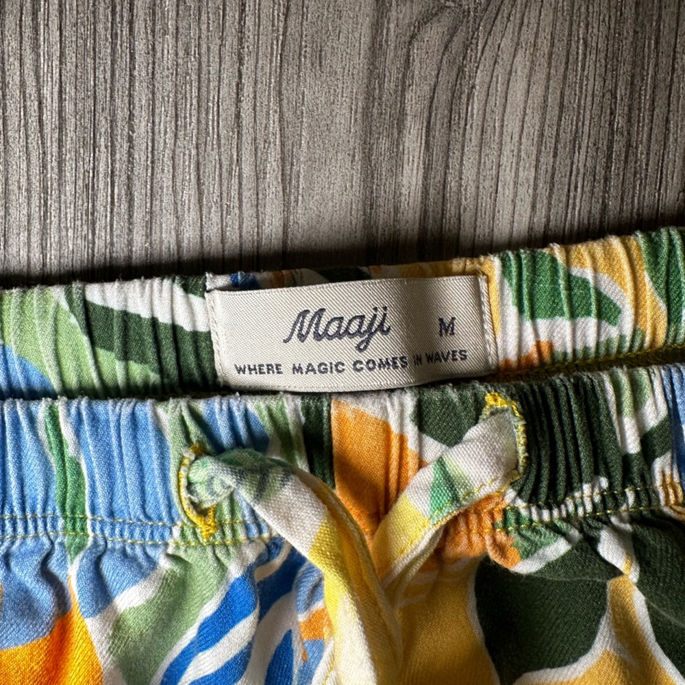 Maaji Multicolor Floral & Lemon Print Pants - Picture 2 of 3